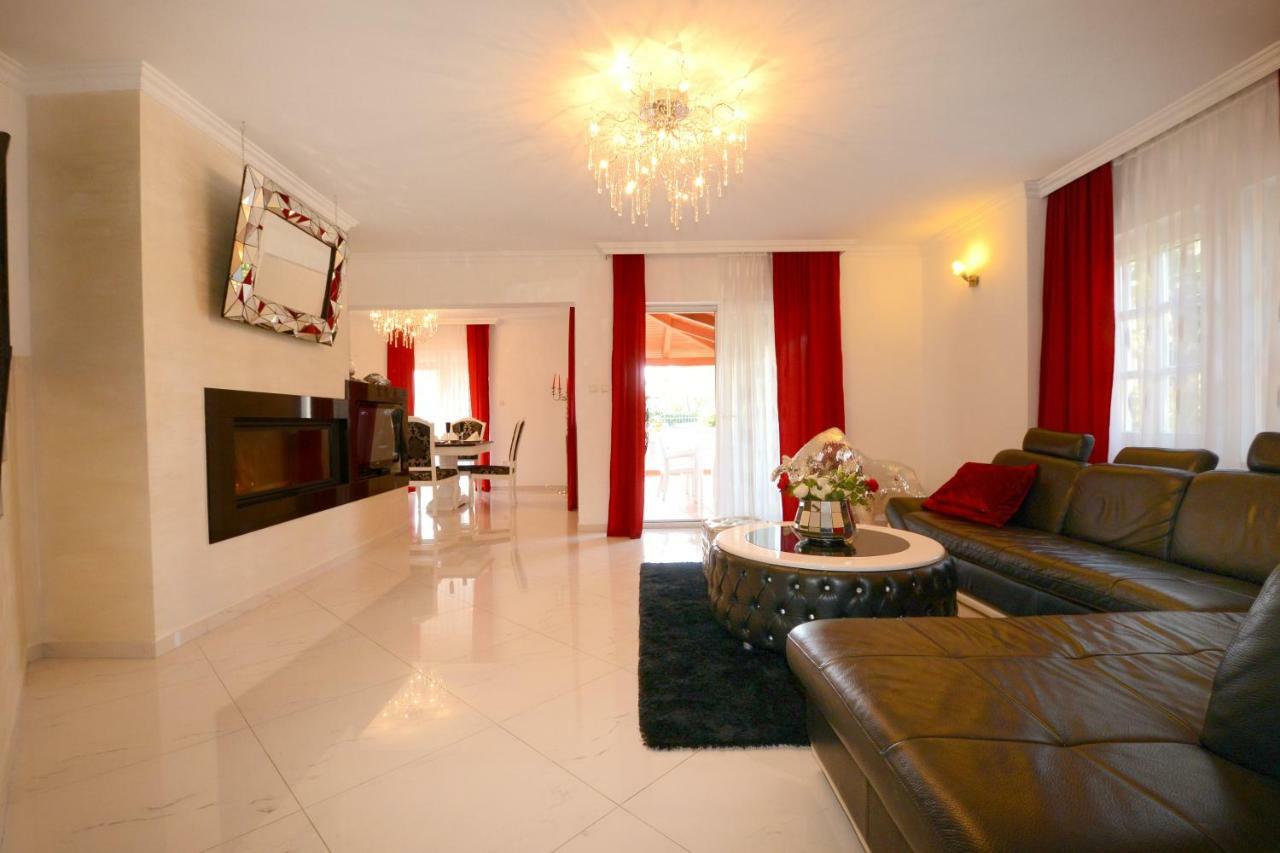 Villa Zare Poreč Buitenkant foto
