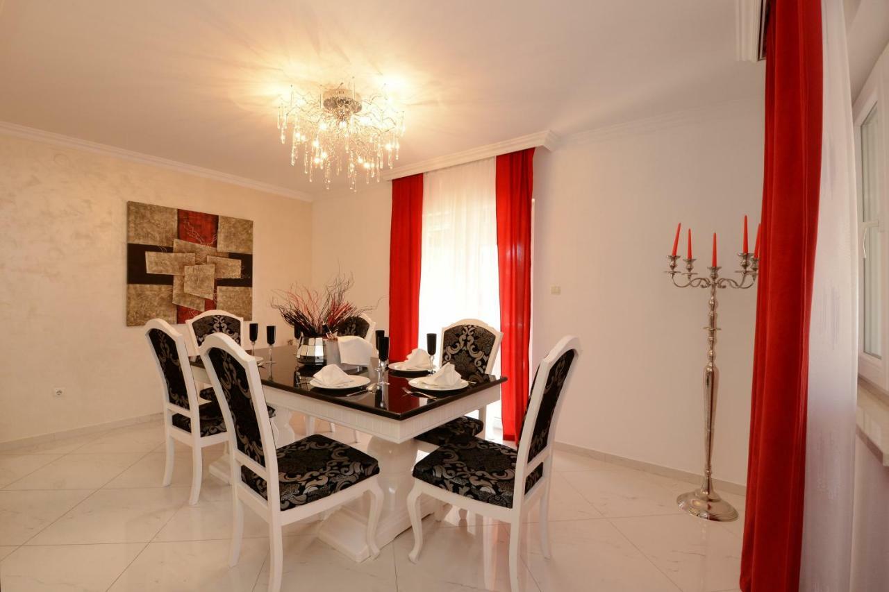 Villa Zare Poreč Buitenkant foto