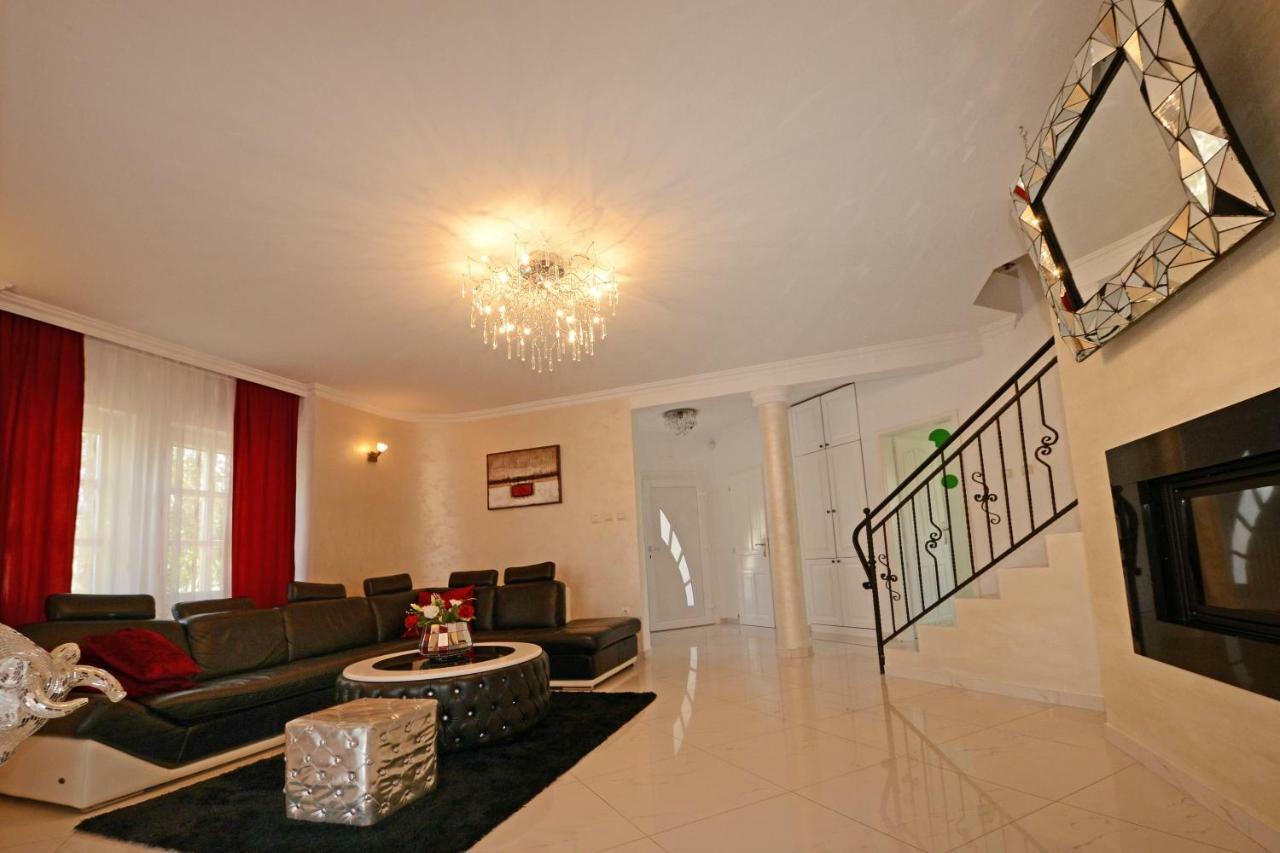 Villa Zare Poreč Buitenkant foto