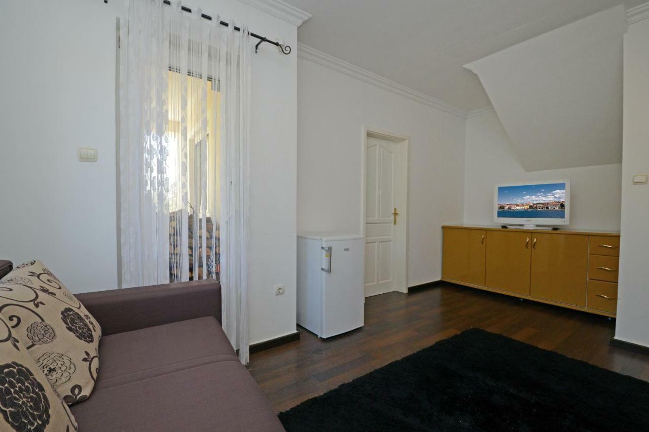 Villa Zare Poreč Buitenkant foto