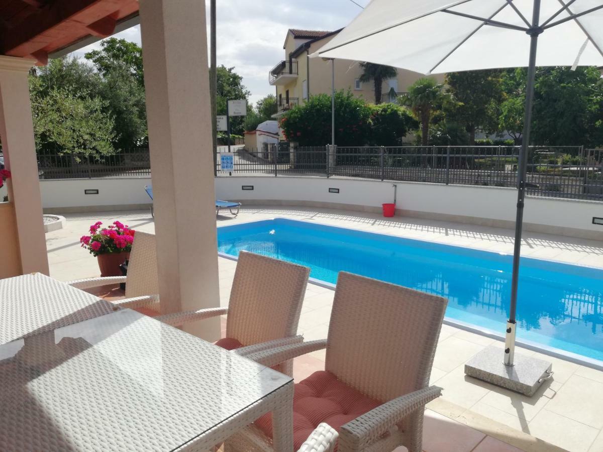 Villa Zare Poreč Buitenkant foto