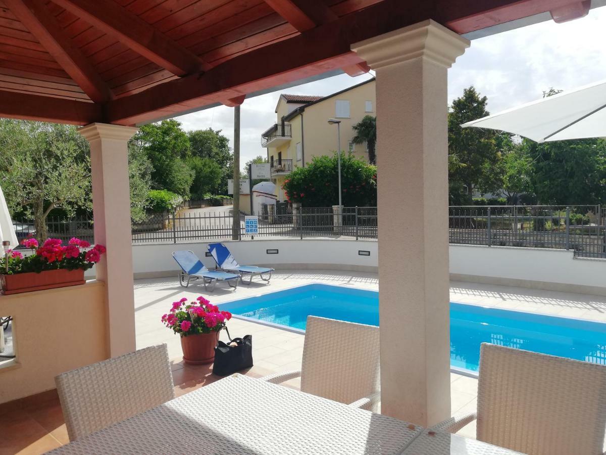 Villa Zare Poreč Buitenkant foto